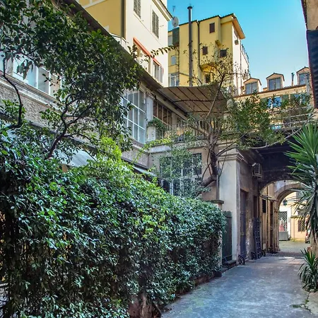 Apartment Spanish Steps Victoria